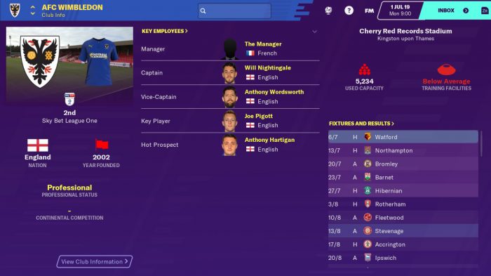 Football Manager Touch Review | Switch Player